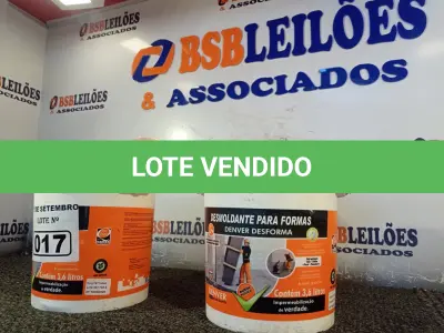 LOTE 017 - 02 BALDES DE DESMOLDANTE PARA FORMAS 3,6L. (NO ESTADO) ATENÇÃO! FAZER A VISITAÇÃO ANTES DE ARREMATAR, NÃO SABEMOS SE FUNCIONA. LEILÃO NÃO TEM GARANTIA E NEM DEVOLUÇÃO, SUJEITO A POSSÍVEIS AVARIAS VISÍVEIS/OCULTAS E/OU AUSÊNCIA DE COMPONENTES.