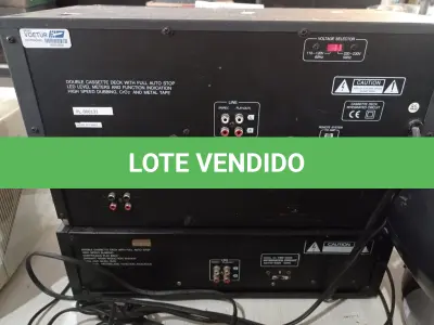 LOTE 124 - 03 APARELHOS STÉREO CASSETE DECK MARCAS E MODELOS DIVERSOS. (NO ESTADO) ATENÇÃO! FAZER A VISITAÇÃO ANTES DE ARREMATAR, NÃO SABEMOS SE FUNCIONA. LEILÃO NÃO TEM GARANTIA E NEM DEVOLUÇÃO, SUJEITO A POSSÍVEIS AVARIAS VISÍVEIS/OCULTAS E/OU AUSÊNCIA DE COMPONENTES.
