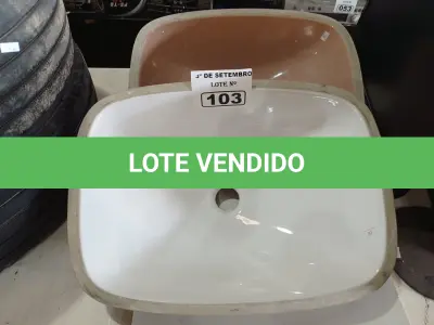LOTE 103 - 02 CUBAS MARCAS E MODELOS DIVERSOS. (NO ESTADO) ATENÇÃO! FAZER A VISITAÇÃO ANTES DE ARREMATAR, NÃO SABEMOS SE FUNCIONA. LEILÃO NÃO TEM GARANTIA E NEM DEVOLUÇÃO, SUJEITO A POSSÍVEIS AVARIAS VISÍVEIS/OCULTAS E/OU AUSÊNCIA DE COMPONENTES.