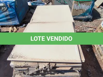 LOTE 350 - 01 LOTE COM PISOS DIVERSOS (NO ESTADO)