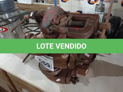 LOTE 089 - 01 PRENSA E 02 CURVADORAS DE TUBOS. (NO ESTADO) ATENÇÃO! FAZER A VISITAÇÃO ANTES DE ARREMATAR, NÃO SABEMOS SE FUNCIONA. LEILÃO NÃO TEM GARANTIA E NEM DEVOLUÇÃO, SUJEITO A POSSÍVEIS AVARIAS VISÍVEIS/OCULTAS E/OU AUSÊNCIA DE COMPONENTES.