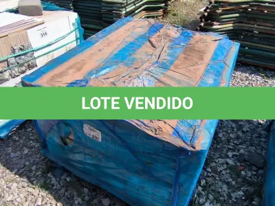 LOTE 313 - 01 LOTE COM REVESTIMENTO 30CM X 60CM CETIM BIANCO (NO ESTADO)