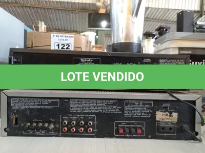 LOTE 121 - 02 APARELHOS AM/FM STÉREO TUNER MARCAS E MODELOS DIVERSOS. (NO ESTADO) ATENÇÃO! FAZER A VISITAÇÃO ANTES DE ARREMATAR, NÃO SABEMOS SE FUNCIONA. LEILÃO NÃO TEM GARANTIA E NEM DEVOLUÇÃO, SUJEITO A POSSÍVEIS AVARIAS VISÍVEIS/OCULTAS E/OU AUSÊNCIA DE COMPONENTES.
