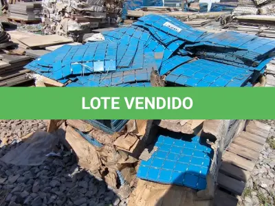 LOTE 320 - 01 LOTE COM PASTILHAS AZUL (NO ESTADO)