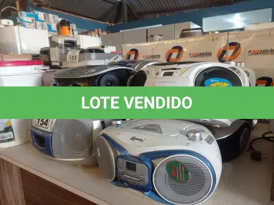 LOTE 154 - 10 APARELHOS DE SOM MARCAS E MODELOS DIVERSOS COM AVARIAS. (NO ESTADO) ATENÇÃO! FAZER A VISITAÇÃO ANTES DE ARREMATAR, NÃO SABEMOS SE FUNCIONA. LEILÃO NÃO TEM GARANTIA E NEM DEVOLUÇÃO, SUJEITO A POSSÍVEIS AVARIAS VISÍVEIS/OCULTAS E/OU AUSÊNCIA DE COMPONENTES.