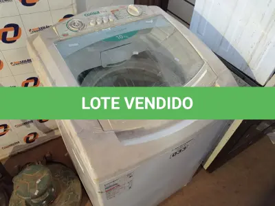 LOTE 033 - 01 MÁQUINA DE LAVAR ROUPAS MARCA CÔNSUL 10 KG 220V. (NO ESTADO) ATENÇÃO! FAZER A VISITAÇÃO ANTES DE ARREMATAR, NÃO SABEMOS SE FUNCIONA. LEILÃO NÃO TEM GARANTIA E NEM DEVOLUÇÃO, SUJEITO A POSSÍVEIS AVARIAS VISÍVEIS/OCULTAS E/OU AUSÊNCIA DE COMPONENTES.