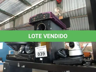 LOTE 039 - 01 PS2, 01 CÂMERA IP, 01 PIRÂMIDE, 01 DVD HOME THEATER E 01 ALTO-FALANTE. (NO ESTADO) ATENÇÃO! FAZER A VISITAÇÃO ANTES DE ARREMATAR, NÃO SABEMOS SE FUNCIONA. LEILÃO NÃO TEM GARANTIA E NEM DEVOLUÇÃO, SUJEITO A POSSÍVEIS AVARIAS VISÍVEIS/OCULTAS E/OU AUSÊNCIA DE COMPONENTES.
