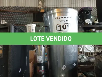 LOTE 101 - 01 LIQUIDIFICADOR INDUSTRIAL MARCA POLI. (NO ESTADO) ATENÇÃO! FAZER A VISITAÇÃO ANTES DE ARREMATAR, NÃO SABEMOS SE FUNCIONA. LEILÃO NÃO TEM GARANTIA E NEM DEVOLUÇÃO, SUJEITO A POSSÍVEIS AVARIAS VISÍVEIS/OCULTAS E/OU AUSÊNCIA DE COMPONENTES.