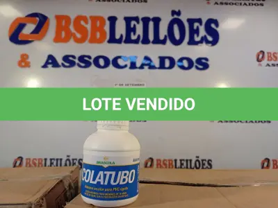 LOTE 001 - 02 CAIXAS COM COLA TUBO ST 175G COM 15 FRASCOS CADA. (NO ESTADO) ATENÇÃO! FAZER A VISITAÇÃO ANTES DE ARREMATAR, NÃO SABEMOS SE FUNCIONA. LEILÃO NÃO TEM GARANTIA E NEM DEVOLUÇÃO, SUJEITO A POSSÍVEIS AVARIAS VISÍVEIS/OCULTAS E/OU AUSÊNCIA DE COMPONENTES.
