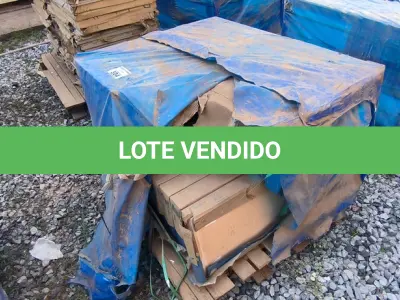 LOTE 304 - 01 LOTE COM REVESTIMENTO 30CM X 60CM ANTARTIDA BOLD (NO ESTADO)