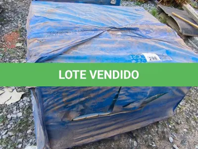 LOTE 298 - 01 LOTE COM REVESTIMENTO 30CM X 60CM CETIM BIANCO (NO ESTADO)