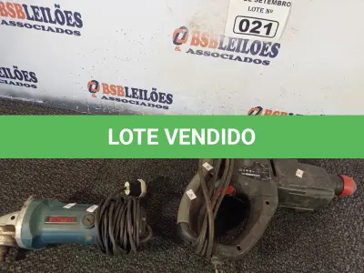 LOTE 021 - 01 FURADEIRA DE IMPACTO E 01 ESMERILHADEIRA MARCAS E MODELOS DIVERSOS COM AVARIAS. (NO ESTADO) ATENÇÃO! FAZER A VISITAÇÃO ANTES DE ARREMATAR, NÃO SABEMOS SE FUNCIONA. LEILÃO NÃO TEM GARANTIA E NEM DEVOLUÇÃO, SUJEITO A POSSÍVEIS AVARIAS VISÍVEIS/OCULTAS E/OU AUSÊNCIA DE COMPONENTES.