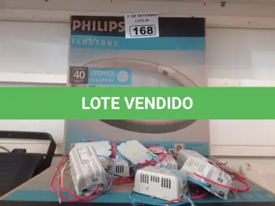 LOTE 168 - 01 LOTE COM VÁRIAS LUMINÁRIAS FLUORESCENTE REDONDAS E REATORES 1X40W. (NO ESTADO) ATENÇÃO! FAZER A VISITAÇÃO ANTES DE ARREMATAR, NÃO SABEMOS SE FUNCIONA. LEILÃO NÃO TEM GARANTIA E NEM DEVOLUÇÃO, SUJEITO A POSSÍVEIS AVARIAS VISÍVEIS/OCULTAS E/OU AUSÊNCIA DE COMPONENTES.