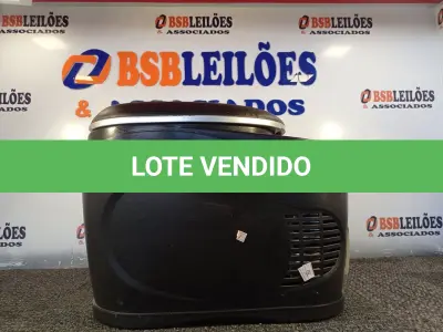 LOTE 042 - 01 GELADEIRA AUTOMOTIVA MARCA BLACK&DECKER. (NO ESTADO) ATENÇÃO! FAZER A VISITAÇÃO ANTES DE ARREMATAR, NÃO SABEMOS SE FUNCIONA. LEILÃO NÃO TEM GARANTIA E NEM DEVOLUÇÃO, SUJEITO A POSSÍVEIS AVARIAS VISÍVEIS/OCULTAS E/OU AUSÊNCIA DE COMPONENTES.
