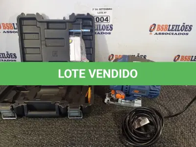 LOTE 004 - 01 SERRA TICO-TICO MARCA DEXTER 220V. (NO ESTADO) ATENÇÃO! FAZER A VISITAÇÃO ANTES DE ARREMATAR, NÃO SABEMOS SE FUNCIONA. LEILÃO NÃO TEM GARANTIA E NEM DEVOLUÇÃO, SUJEITO A POSSÍVEIS AVARIAS VISÍVEIS/OCULTAS E/OU AUSÊNCIA DE COMPONENTES.