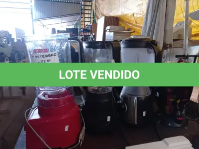 LOTE 478 - 01 PIPOQUEIRA E 03 LIQUIDIFICADORES MARCAS E MODELOS DIVERSOS COM AVARIAS. (NO ESTADO) ATENÇÃO! FAZER A VISITAÇÃO ANTES DE ARREMATAR, NÃO SABEMOS SE FUNCIONA. LEILÃO NÃO TEM GARANTIA E NEM DEVOLUÇÃO, SUJEITO A POSSÍVEIS AVARIAS VISÍVEIS/OCULTAS E/OU AUSÊNCIA DE COMPONENTES.