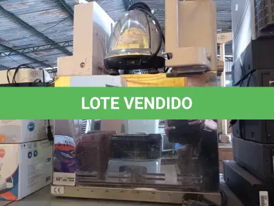 LOTE 317 - 02 FILTROS, 01 JUICER E 01 TOSTADOR INCOMPLETOS. (NO ESTADO) ATENÇÃO! FAZER A VISITAÇÃO ANTES DE ARREMATAR, NÃO SABEMOS SE FUNCIONA. LEILÃO NÃO TEM GARANTIA E NEM DEVOLUÇÃO, SUJEITO A POSSÍVEIS AVARIAS VISÍVEIS/OCULTAS E/OU AUSÊNCIA DE COMPONENTES.