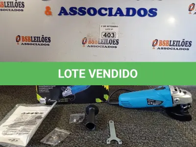 LOTE 403 - 01 ESMERILHADEIRA ANGULAR 500W 220V. (NO ESTADO) ATENÇÃO! FAZER A VISITAÇÃO ANTES DE ARREMATAR, NÃO SABEMOS SE FUNCIONA. LEILÃO NÃO TEM GARANTIA E NEM DEVOLUÇÃO, SUJEITO A POSSÍVEIS AVARIAS VISÍVEIS/OCULTAS E/OU AUSÊNCIA DE COMPONENTES.