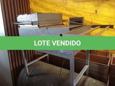 LOTE 465 - 01 SELADORA SELAPLAST E 01 BOILER. (NO ESTADO) ATENÇÃO! FAZER A VISITAÇÃO ANTES DE ARREMATAR, NÃO SABEMOS SE FUNCIONA. LEILÃO NÃO TEM GARANTIA E NEM DEVOLUÇÃO, SUJEITO A POSSÍVEIS AVARIAS VISÍVEIS/OCULTAS E/OU AUSÊNCIA DE COMPONENTES.