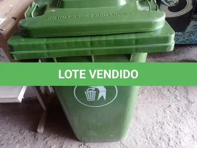 LOTE 206 - 01 CONTAINER HDPE EN840 240LITROS. (NO ESTADO) ATENÇÃO! FAZER A VISITAÇÃO ANTES DE ARREMATAR, NÃO SABEMOS SE FUNCIONA. LEILÃO NÃO TEM GARANTIA E NEM DEVOLUÇÃO, SUJEITO A POSSÍVEIS AVARIAS VISÍVEIS/OCULTAS E/OU AUSÊNCIA DE COMPONENTES.
