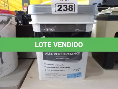 LOTE 238 - 01 BALDE DE TINTA SUVINIL INTERIORES ACRÍLICO FOSCO 18L NA COR FOSCO BRANCO. (NO ESTADO) ATENÇÃO! FAZER A VISITAÇÃO ANTES DE ARREMATAR, NÃO SABEMOS SE FUNCIONA. LEILÃO NÃO TEM GARANTIA E NEM DEVOLUÇÃO, SUJEITO A POSSÍVEIS AVARIAS VISÍVEIS/OCULTAS E/OU AUSÊNCIA DE COMPONENTES.