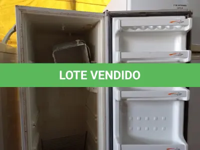 LOTE 306 - 01 FREEZER VERTICAL MARCA CÔNSUL 220V. (NO ESTADO) ATENÇÃO! FAZER A VISITAÇÃO ANTES DE ARREMATAR, NÃO SABEMOS SE FUNCIONA. LEILÃO NÃO TEM GARANTIA E NEM DEVOLUÇÃO, SUJEITO A POSSÍVEIS AVARIAS VISÍVEIS/OCULTAS E/OU AUSÊNCIA DE COMPONENTES.