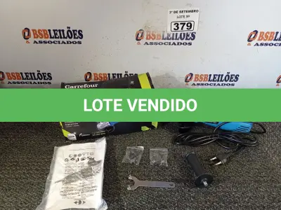 LOTE 379 - 01 ESMERILHADEIRA ANGULAR 500W 220V. (NO ESTADO) ATENÇÃO! FAZER A VISITAÇÃO ANTES DE ARREMATAR, NÃO SABEMOS SE FUNCIONA. LEILÃO NÃO TEM GARANTIA E NEM DEVOLUÇÃO, SUJEITO A POSSÍVEIS AVARIAS VISÍVEIS/OCULTAS E/OU AUSÊNCIA DE COMPONENTES.