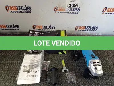 LOTE 369 - 01 ESMERILHADEIRA ANGULAR 500W 220V. (NO ESTADO) ATENÇÃO! FAZER A VISITAÇÃO ANTES DE ARREMATAR, NÃO SABEMOS SE FUNCIONA. LEILÃO NÃO TEM GARANTIA E NEM DEVOLUÇÃO, SUJEITO A POSSÍVEIS AVARIAS VISÍVEIS/OCULTAS E/OU AUSÊNCIA DE COMPONENTES.