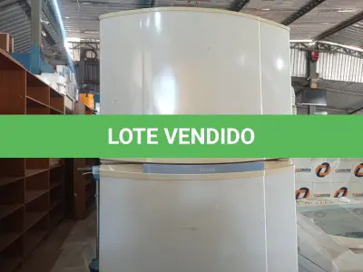 LOTE 217 - 01 GELADEIRA MARCA CÔNSUL 220V. (NO ESTADO) ATENÇÃO! FAZER A VISITAÇÃO ANTES DE ARREMATAR, NÃO SABEMOS SE FUNCIONA. LEILÃO NÃO TEM GARANTIA E NEM DEVOLUÇÃO, SUJEITO A POSSÍVEIS AVARIAS VISÍVEIS/OCULTAS E/OU AUSÊNCIA DE COMPONENTES.