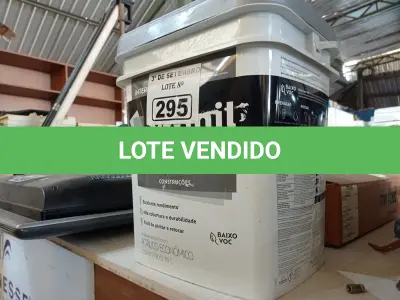 LOTE 295 - 01 BALDE DE TINTA SUVINIL INTERIORES ACRÍLICO FOSCO 18L NA COR FOSCO BRANCO. (NO ESTADO) ATENÇÃO! FAZER A VISITAÇÃO ANTES DE ARREMATAR, NÃO SABEMOS SE FUNCIONA. LEILÃO NÃO TEM GARANTIA E NEM DEVOLUÇÃO, SUJEITO A POSSÍVEIS AVARIAS VISÍVEIS/OCULTAS E/OU AUSÊNCIA DE COMPONENTES.