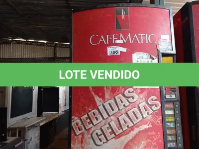 LOTE 300 - 01 MÁQUINA CAFEMATIC BEBIDAS GELADAS COM AVARIAS.  (NO ESTADO) ATENÇÃO! FAZER A VISITAÇÃO ANTES DE ARREMATAR, NÃO SABEMOS SE FUNCIONA. LEILÃO NÃO TEM GARANTIA E NEM DEVOLUÇÃO, SUJEITO A POSSÍVEIS AVARIAS VISÍVEIS/OCULTAS E/OU AUSÊNCIA DE COMPONENTES.