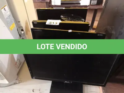 LOTE 513 - 07 MONITORES MARCAS E MODELOS DIVERSOS PARA RETIRADA DE PEÇAS. (NO ESTADO) ATENÇÃO! FAZER A VISITAÇÃO ANTES DE ARREMATAR, NÃO SABEMOS SE FUNCIONA. LEILÃO NÃO TEM GARANTIA E NEM DEVOLUÇÃO, SUJEITO A POSSÍVEIS AVARIAS VISÍVEIS/OCULTAS E/OU AUSÊNCIA DE COMPONENTES.