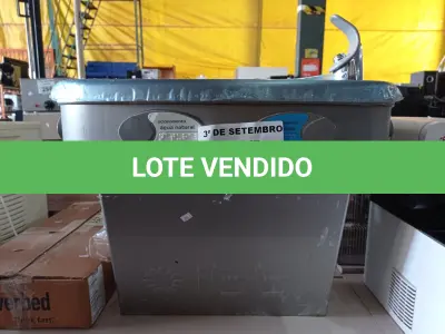 LOTE 249 - 01 PURIFICADO DE ÁGUA REFRIGERADO EM AÇO INOX 127V. (NO ESTADO) ATENÇÃO! FAZER A VISITAÇÃO ANTES DE ARREMATAR, NÃO SABEMOS SE FUNCIONA. LEILÃO NÃO TEM GARANTIA E NEM DEVOLUÇÃO, SUJEITO A POSSÍVEIS AVARIAS VISÍVEIS/OCULTAS E/OU AUSÊNCIA DE COMPONENTES.