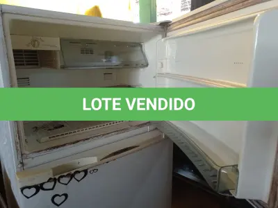 LOTE 474 - 01 GELADEIRA MARCA BRASTEMP 127V. (NO ESTADO) ATENÇÃO! FAZER A VISITAÇÃO ANTES DE ARREMATAR, NÃO SABEMOS SE FUNCIONA. LEILÃO NÃO TEM GARANTIA E NEM DEVOLUÇÃO, SUJEITO A POSSÍVEIS AVARIAS VISÍVEIS/OCULTAS E/OU AUSÊNCIA DE COMPONENTES.