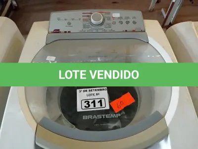 LOTE 311 - 01 MÁQUINA DE LAVAR ROUPAS MARCA BRASTEMP CAPACIDADE 11KG. (NO ESTADO) ATENÇÃO! FAZER A VISITAÇÃO ANTES DE ARREMATAR, NÃO SABEMOS SE FUNCIONA. LEILÃO NÃO TEM GARANTIA E NEM DEVOLUÇÃO, SUJEITO A POSSÍVEIS AVARIAS VISÍVEIS/OCULTAS E/OU AUSÊNCIA DE COMPONENTES.