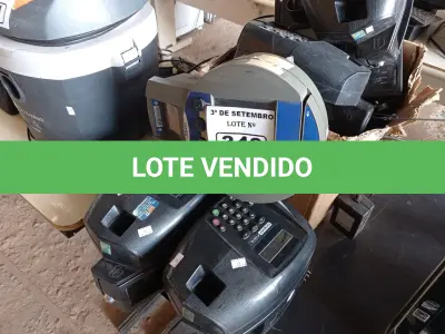 LOTE 340 - 01 LEITOR DE CÓDIGOS DE BARRAS, 05 RELÓGIOS DE PONTO E VÁRIAS ANTENAS DE TV INTERNAS. (NO ESTADO) ATENÇÃO! FAZER A VISITAÇÃO ANTES DE ARREMATAR, NÃO SABEMOS SE FUNCIONA. LEILÃO NÃO TEM GARANTIA E NEM DEVOLUÇÃO, SUJEITO A POSSÍVEIS AVARIAS VISÍVEIS/OCULTAS E/OU AUSÊNCIA DE COMPONENTES.