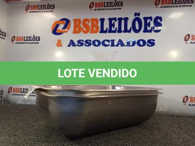 LOTE 320 - 02 CUBAS EM AÇO INOX. (NO ESTADO) ATENÇÃO! FAZER A VISITAÇÃO ANTES DE ARREMATAR, NÃO SABEMOS SE FUNCIONA. LEILÃO NÃO TEM GARANTIA E NEM DEVOLUÇÃO, SUJEITO A POSSÍVEIS AVARIAS VISÍVEIS/OCULTAS E/OU AUSÊNCIA DE COMPONENTES.