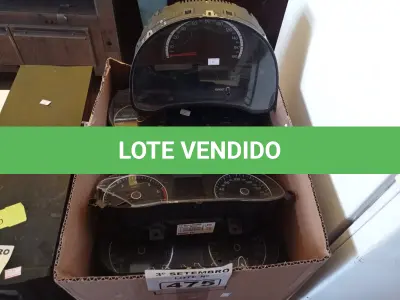 LOTE 475 - 01 LOTE COM VÁRIOS PAINÉIS DE AUTOMÓVEIS MARCAS E MODELOS DIVERSOS. (NO ESTADO) ATENÇÃO! FAZER A VISITAÇÃO ANTES DE ARREMATAR, NÃO SABEMOS SE FUNCIONA. LEILÃO NÃO TEM GARANTIA E NEM DEVOLUÇÃO, SUJEITO A POSSÍVEIS AVARIAS VISÍVEIS/OCULTAS E/OU AUSÊNCIA DE COMPONENTES.