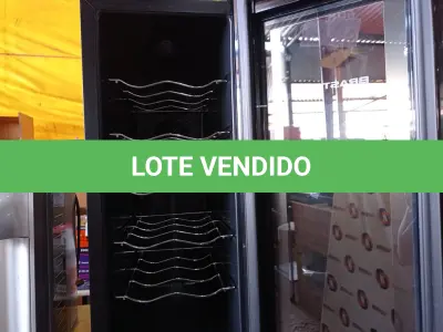 LOTE 314 - 01 ADEGA MARCA BRASTEMP 220V. (NO ESTADO) ATENÇÃO! FAZER A VISITAÇÃO ANTES DE ARREMATAR, NÃO SABEMOS SE FUNCIONA. LEILÃO NÃO TEM GARANTIA E NEM DEVOLUÇÃO, SUJEITO A POSSÍVEIS AVARIAS VISÍVEIS/OCULTAS E/OU AUSÊNCIA DE COMPONENTES.