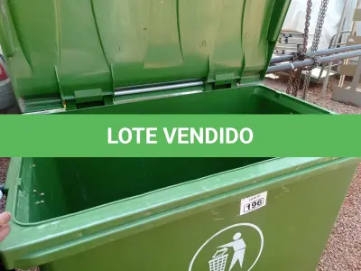 LOTE 196 - 01 CONTAINER HDPE EN840 660LITROS. (NO ESTADO) ATENÇÃO! FAZER A VISITAÇÃO ANTES DE ARREMATAR, NÃO SABEMOS SE FUNCIONA. LEILÃO NÃO TEM GARANTIA E NEM DEVOLUÇÃO, SUJEITO A POSSÍVEIS AVARIAS VISÍVEIS/OCULTAS E/OU AUSÊNCIA DE COMPONENTES.