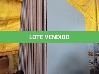LOTE 464 - 10 PAINÉIS DE DIVISÓRIA 2,14M X 1,20M. (NO ESTADO) ATENÇÃO! FAZER A VISITAÇÃO ANTES DE ARREMATAR, NÃO SABEMOS SE FUNCIONA. LEILÃO NÃO TEM GARANTIA E NEM DEVOLUÇÃO, SUJEITO A POSSÍVEIS AVARIAS VISÍVEIS/OCULTAS E/OU AUSÊNCIA DE COMPONENTES.