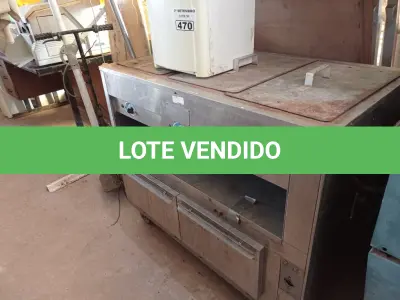 LOTE 470 - 01 BANHO-MARIA EM INOX E 01 BEBEDOURO PARA GARRAFÃO MARCA IBBL 127V. (NO ESTADO) ATENÇÃO! FAZER A VISITAÇÃO ANTES DE ARREMATAR, NÃO SABEMOS SE FUNCIONA. LEILÃO NÃO TEM GARANTIA E NEM DEVOLUÇÃO, SUJEITO A POSSÍVEIS AVARIAS VISÍVEIS/OCULTAS E/OU AUSÊNCIA DE COMPONENTES.