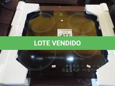 LOTE 477 - 01 FOGÃO COOKTOP ELÉTRICO 04 BOCAS COM AVARIAS. (NO ESTADO) ATENÇÃO! FAZER A VISITAÇÃO ANTES DE ARREMATAR, NÃO SABEMOS SE FUNCIONA. LEILÃO NÃO TEM GARANTIA E NEM DEVOLUÇÃO, SUJEITO A POSSÍVEIS AVARIAS VISÍVEIS/OCULTAS E/OU AUSÊNCIA DE COMPONENTES.