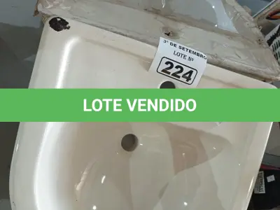LOTE 224 - 02 CUBAS MARCAS E MODELOS DIVERSOS. (NO ESTADO) ATENÇÃO! FAZER A VISITAÇÃO ANTES DE ARREMATAR, NÃO SABEMOS SE FUNCIONA. LEILÃO NÃO TEM GARANTIA E NEM DEVOLUÇÃO, SUJEITO A POSSÍVEIS AVARIAS VISÍVEIS/OCULTAS E/OU AUSÊNCIA DE COMPONENTES.