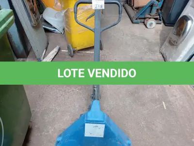 LOTE 518 - 01 PALETEIRA COM AVARIAS. (NO ESTADO) ATENÇÃO! FAZER A VISITAÇÃO ANTES DE ARREMATAR, NÃO SABEMOS SE FUNCIONA. LEILÃO NÃO TEM GARANTIA E NEM DEVOLUÇÃO, SUJEITO A POSSÍVEIS AVARIAS VISÍVEIS/OCULTAS E/OU AUSÊNCIA DE COMPONENTES.