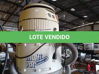 LOTE 454 - 01 ASPIRADOR DE PÓ MULTI VAC. (NO ESTADO) ATENÇÃO! FAZER A VISITAÇÃO ANTES DE ARREMATAR, NÃO SABEMOS SE FUNCIONA. LEILÃO NÃO TEM GARANTIA E NEM DEVOLUÇÃO, SUJEITO A POSSÍVEIS AVARIAS VISÍVEIS/OCULTAS E/OU AUSÊNCIA DE COMPONENTES.