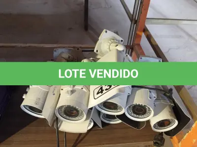 LOTE 439 - 01 LOTE COM VÁRIAS CÂMERAS DE SEGURANÇA MARCAS E MODELOS DIVERSOS. (NO ESTADO) ATENÇÃO! FAZER A VISITAÇÃO ANTES DE ARREMATAR, NÃO SABEMOS SE FUNCIONA. LEILÃO NÃO TEM GARANTIA E NEM DEVOLUÇÃO, SUJEITO A POSSÍVEIS AVARIAS VISÍVEIS/OCULTAS E/OU AUSÊNCIA DE COMPONENTES.