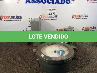LOTE 227 - 01 REGISTRADOR DE GRÁFICOS, 01 TESTADOR DE NOTAS E 01 PAINEL DE SENHA. (NO ESTADO) ATENÇÃO! FAZER A VISITAÇÃO ANTES DE ARREMATAR, NÃO SABEMOS SE FUNCIONA. LEILÃO NÃO TEM GARANTIA E NEM DEVOLUÇÃO, SUJEITO A POSSÍVEIS AVARIAS VISÍVEIS/OCULTAS E/OU AUSÊNCIA DE COMPONENTES.