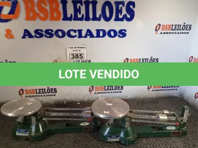 LOTE 385 - 02 BALANÇAS ANALÓGICAS. (NO ESTADO) ATENÇÃO! FAZER A VISITAÇÃO ANTES DE ARREMATAR, NÃO SABEMOS SE FUNCIONA. LEILÃO NÃO TEM GARANTIA E NEM DEVOLUÇÃO, SUJEITO A POSSÍVEIS AVARIAS VISÍVEIS/OCULTAS E/OU AUSÊNCIA DE COMPONENTES.