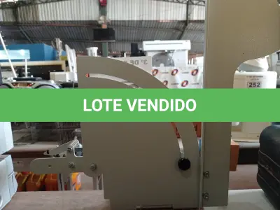 LOTE 268 - 01 PENDULO BALÍSTICO AREU. (NO ESTADO) ATENÇÃO! FAZER A VISITAÇÃO ANTES DE ARREMATAR, NÃO SABEMOS SE FUNCIONA. LEILÃO NÃO TEM GARANTIA E NEM DEVOLUÇÃO, SUJEITO A POSSÍVEIS AVARIAS VISÍVEIS/OCULTAS E/OU AUSÊNCIA DE COMPONENTES.